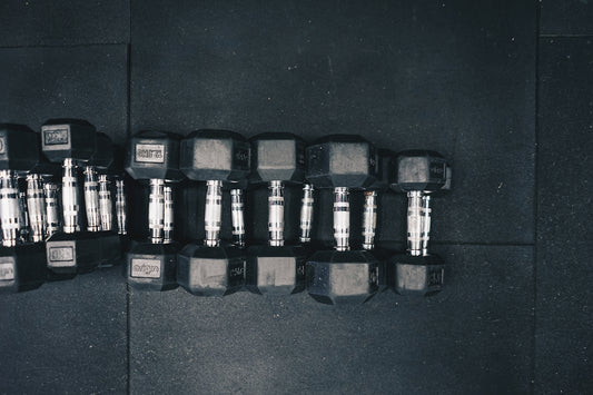 a black and white photo of a bunch of batteries