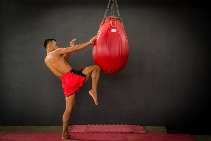 Unlock Your Training Potential: Elevate Martial Arts with a 4ft Un-Filled Grappling Dummy - MNEX PRO FIGHTING LIMITED