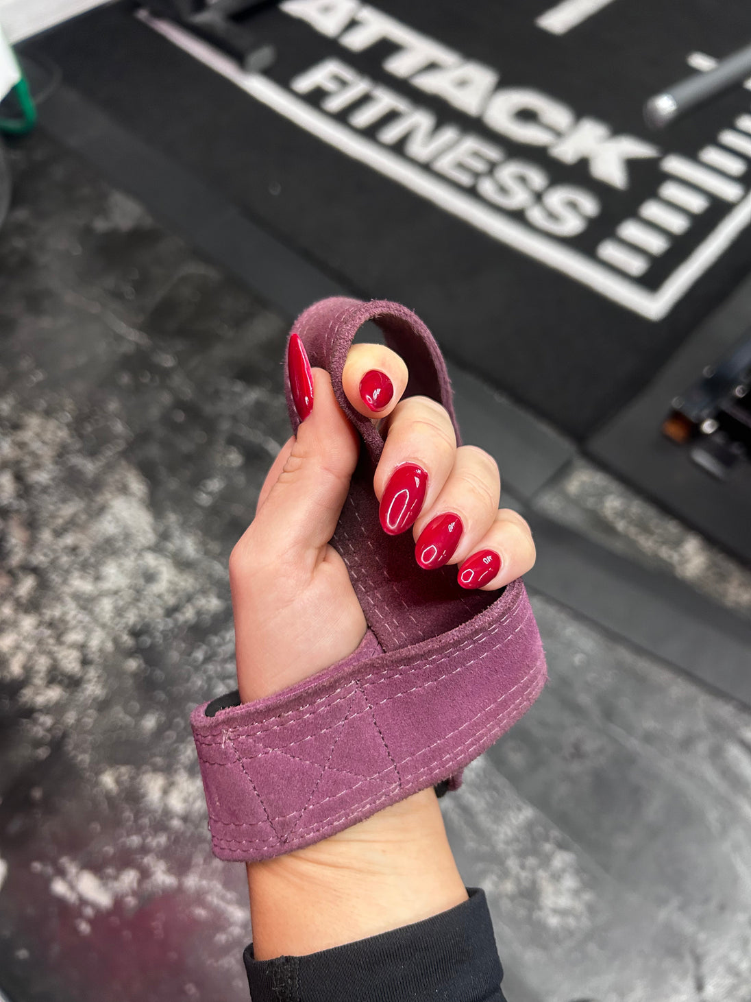 GymPin Padded Leather Weight Lifting Straps - MNEX PRO FIGHTING LIMITED