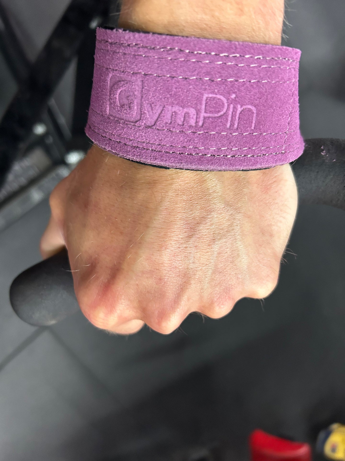 GymPin Padded Leather Weight Lifting Straps - MNEX PRO FIGHTING LIMITED