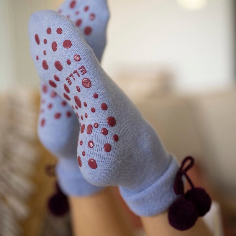 ELLE Women's Wool Mix Slipper Socks with Pompoms - 1 Pair - MNEX PRO FIGHTING LIMITED